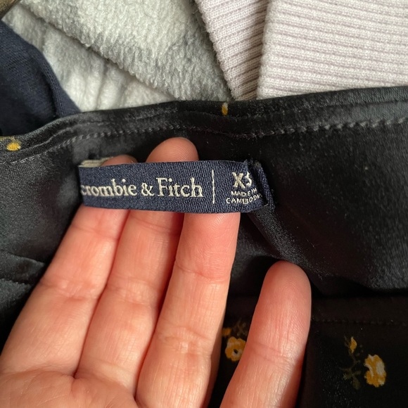 Abercrombie Slip midi skirt - Picture 2 of 3